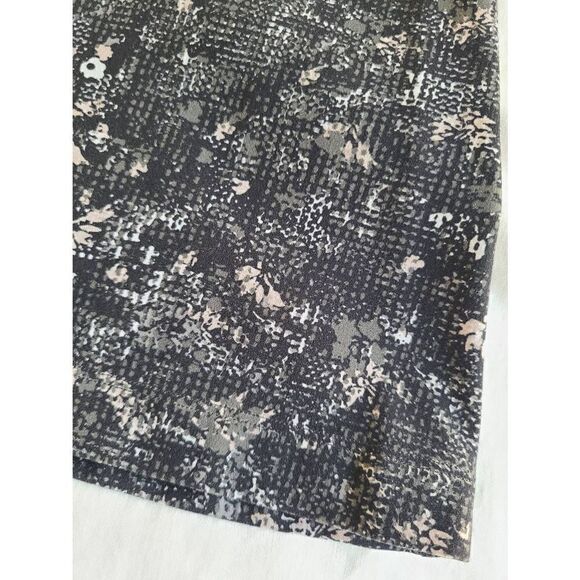 Lululemon Tank Top Womens 4 Gray Sleeveless Scoop Neck Racerback Strap Pullover - Picture 2 of 6